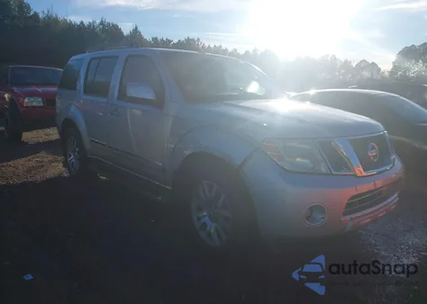 2011 Nissan Pathfinder Le из США, поврежденный, VIN 5N1AR1NN7BC607546